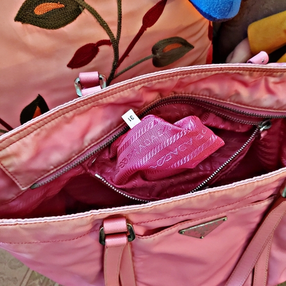 Authentic Prada Nylon medium size zip tote bag - Picture 4 of 6